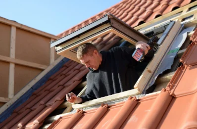 Pose de fenêtres de toit Velux à Villemade